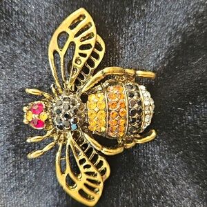 Bee Brooch, Goldtone, Multi Colored Stones, Fall Lool